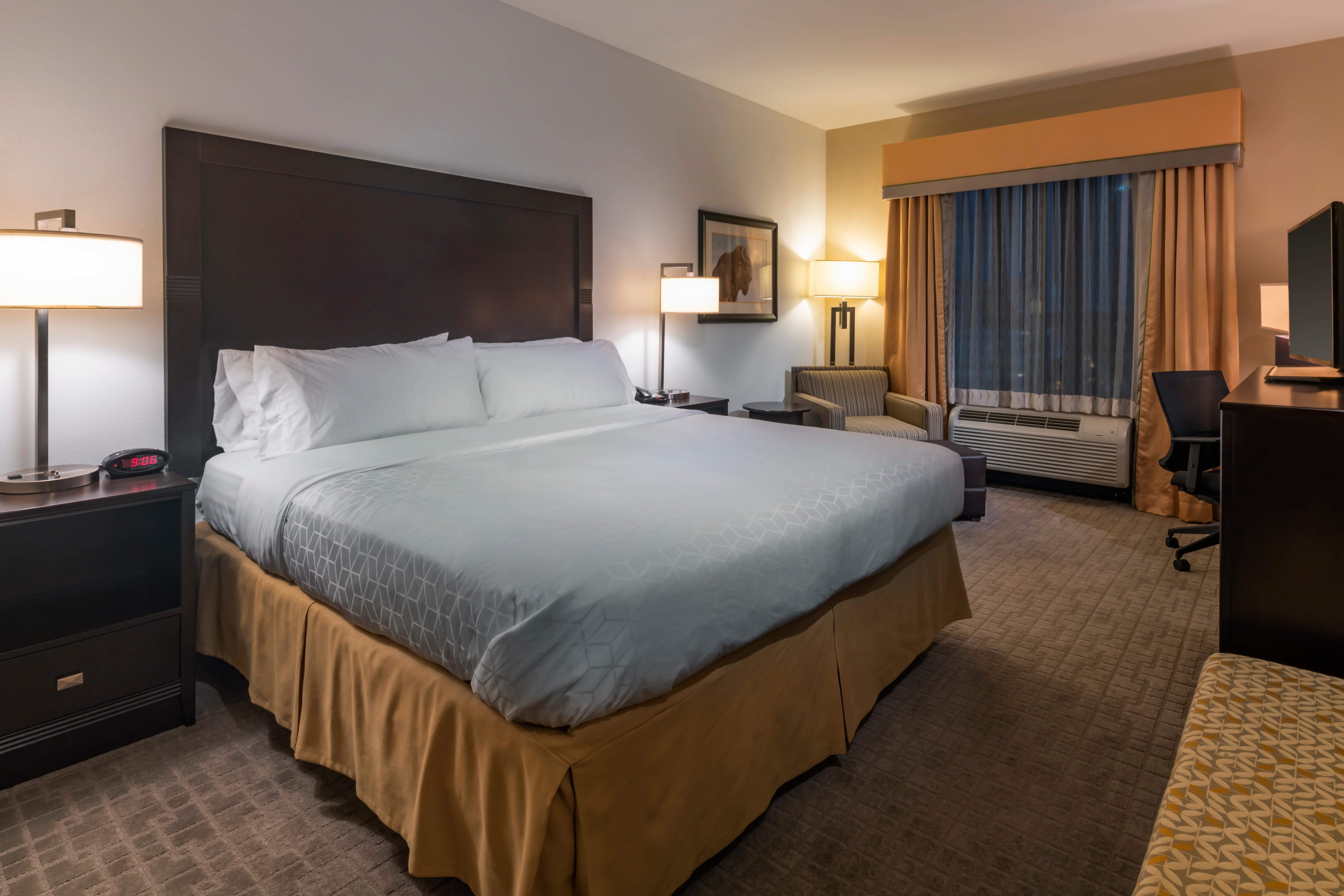 Holiday Inn Express Hays By Ihg Exterior photo